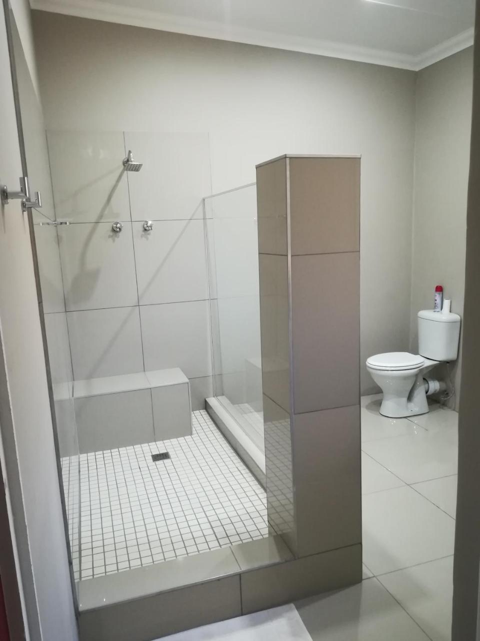 קווינסטאון Tranquil House B&B @ 121 Berry St מראה חיצוני תמונה